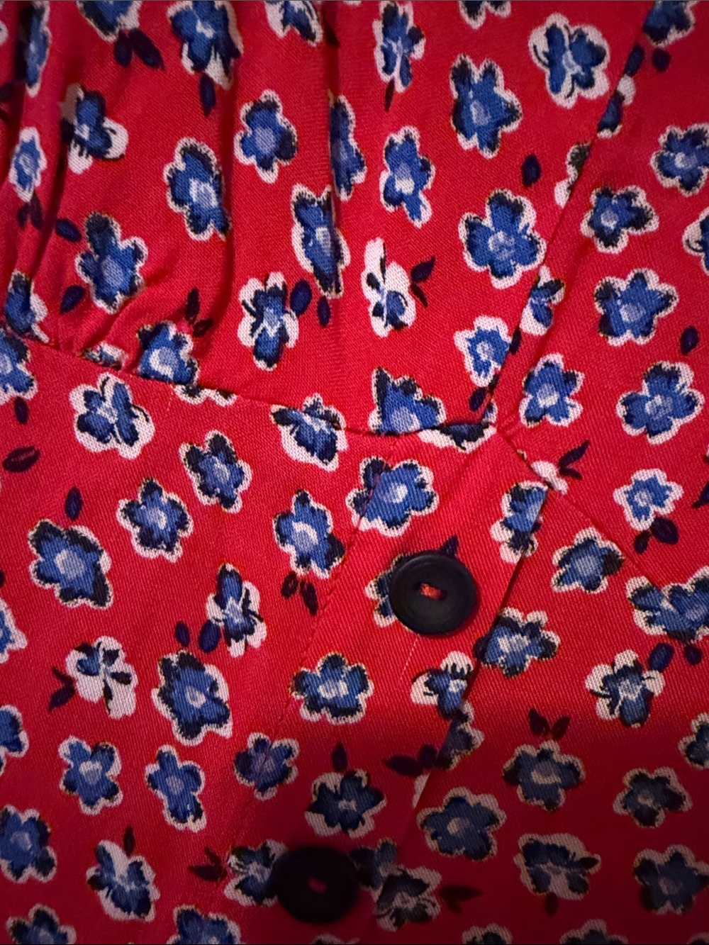 Red Floral Button-Front Mini Dress - Picture 4 of 4